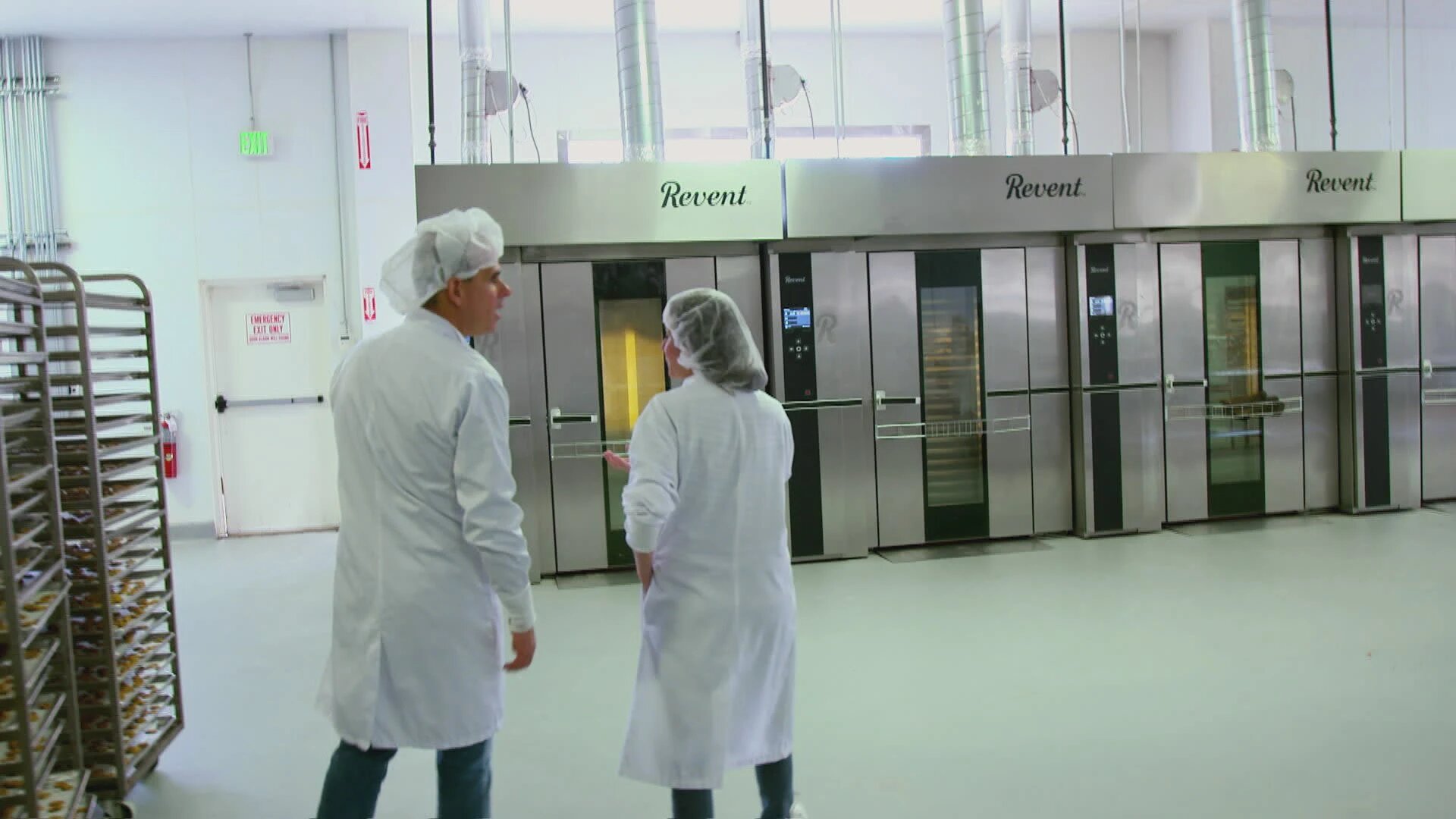 The Profit: An Inside Look S1 E34 – Tonnie's Minis