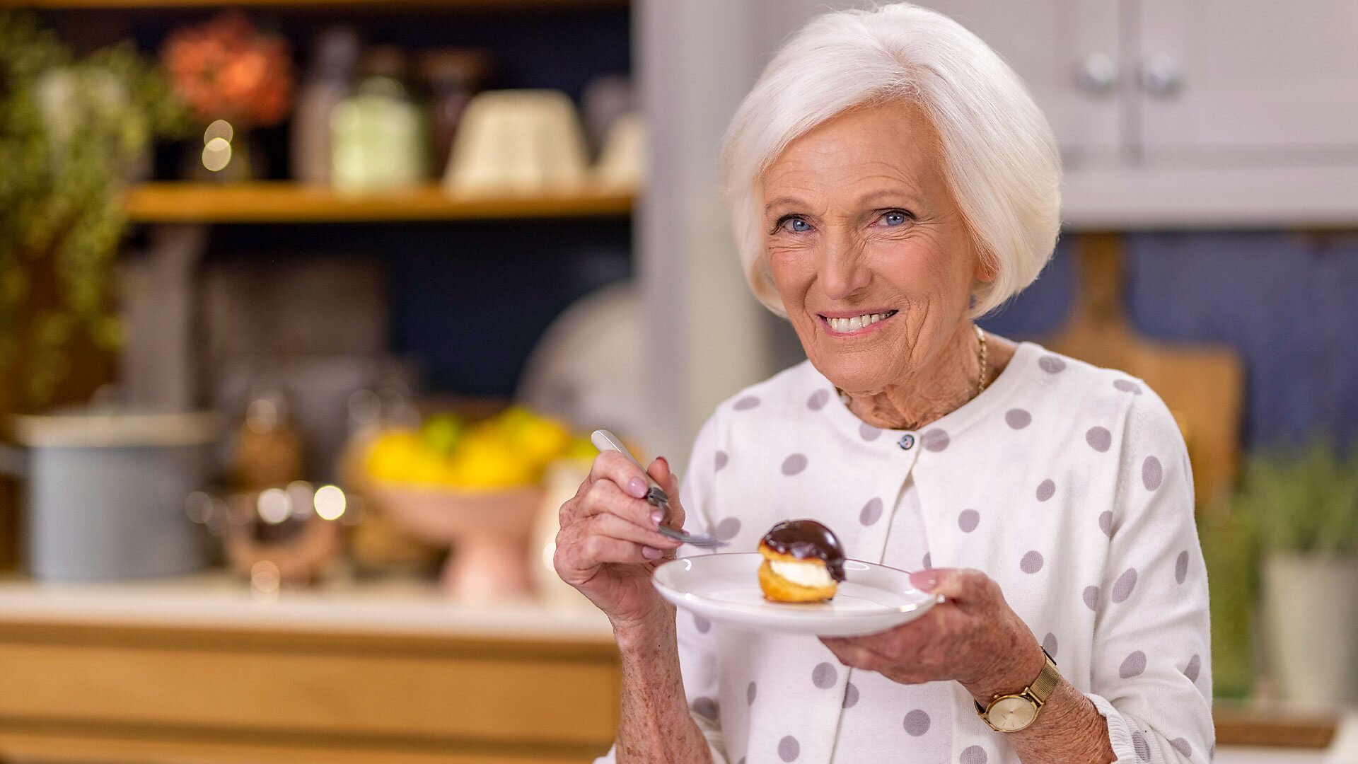 Mary Berry - Love to Cook S1 E03 – For a Crowd