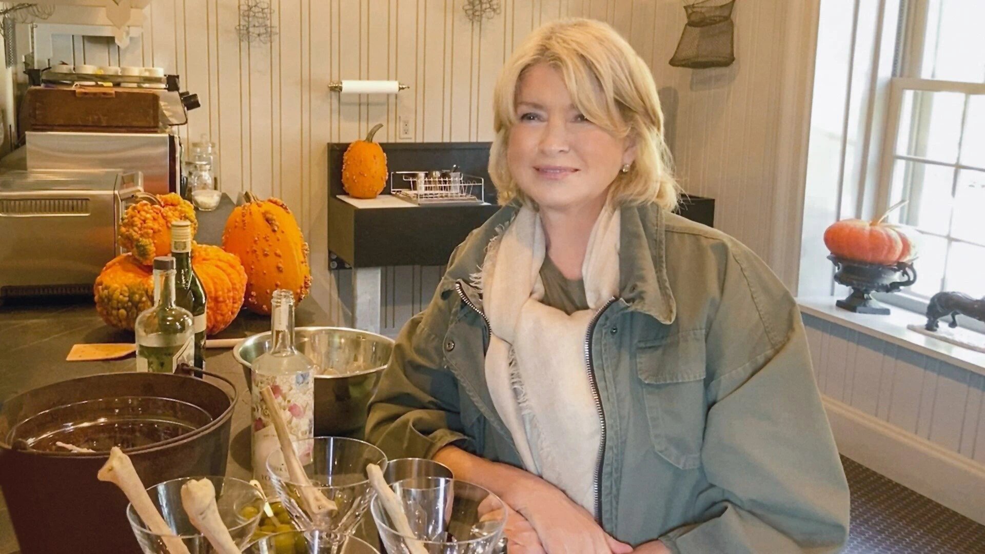Martha Knows Best S2 E02 – Tales from the Compost Crypt