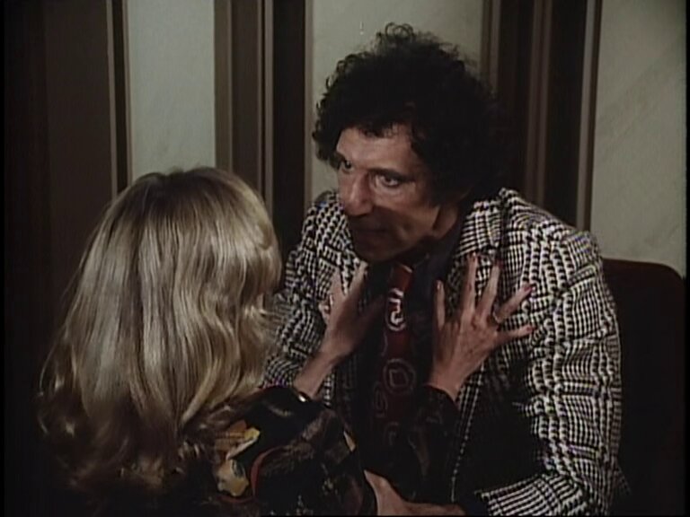 Mrs. Columbo S2 E08 – Love, on Instant Replay