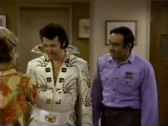 The Tortellis S1 E06 – Viva Las Vegas