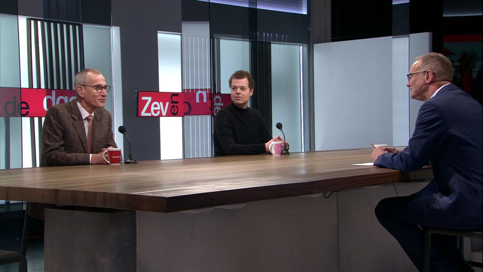 De zevende dag S2022 E06 – Aflevering 6