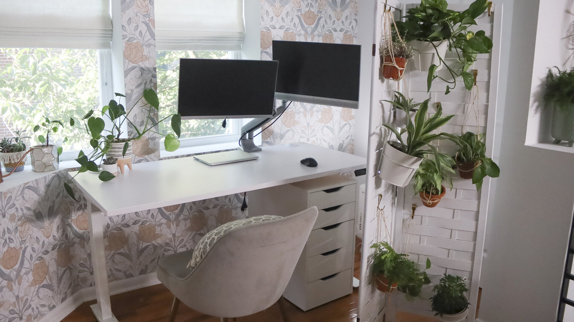 Rental Redo S1 E06 – A Crafty First Rental