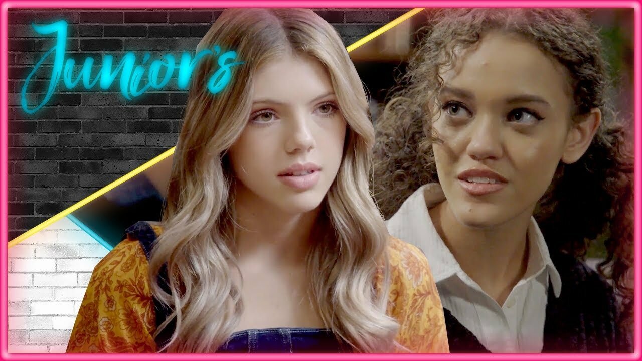 Junior's S1 E12 – In Hot Water