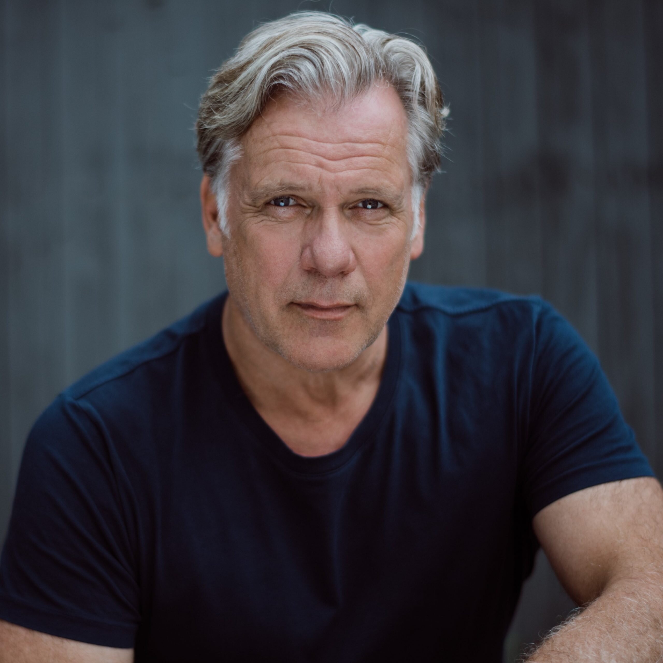 Erik Thomson