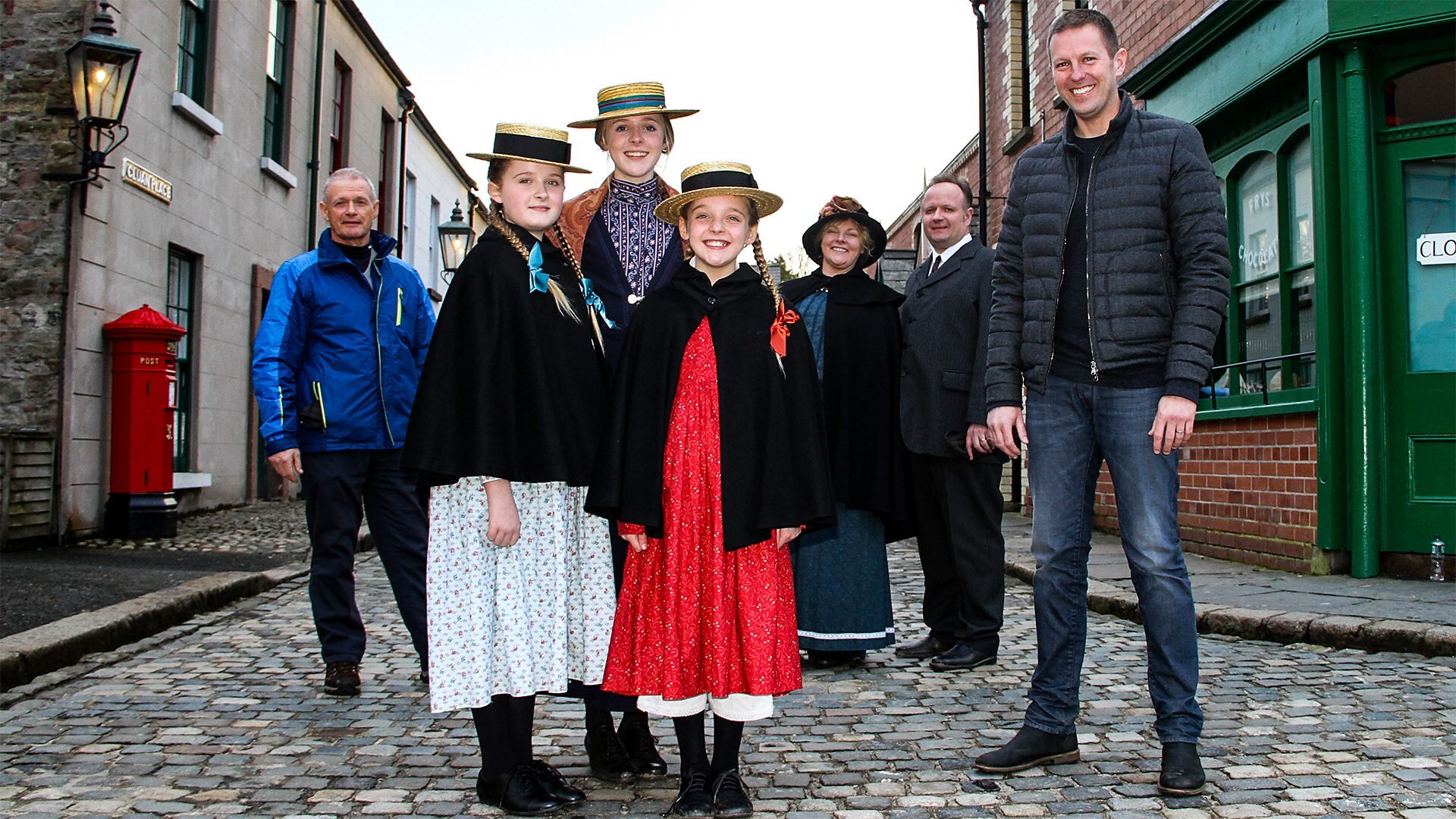 Family Footsteps S1 E01 – Episode 1