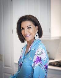 Hilary Farr