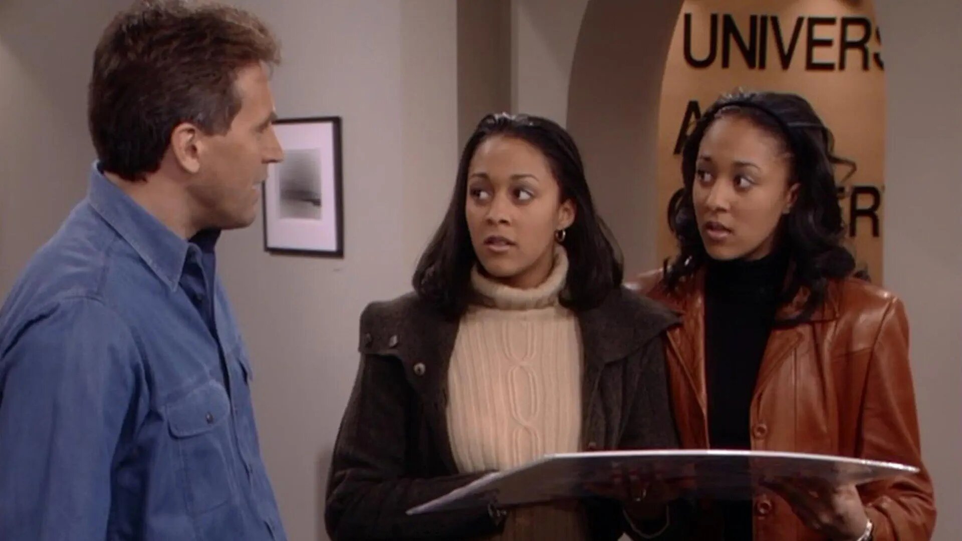 Sister, Sister S6 E15 – Father's Day