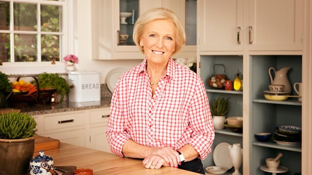 Mary Berry's Absolute Favourites S1 E04 – Farmers' Markets