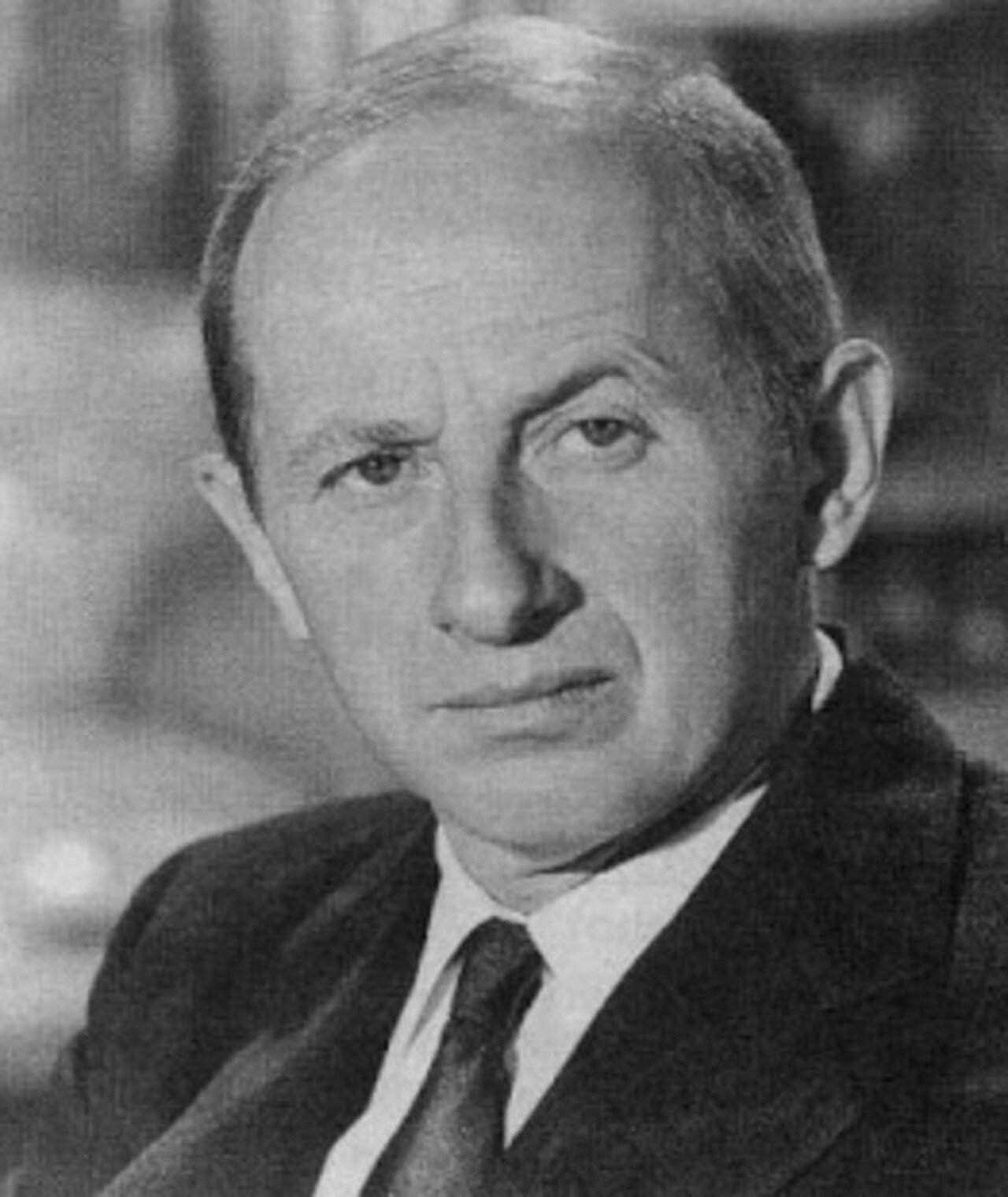 Milton Selzer