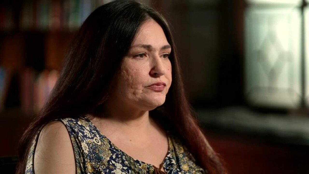 Dateline: Secrets Uncovered S2025 E11 – The Blue Blanket Mystery