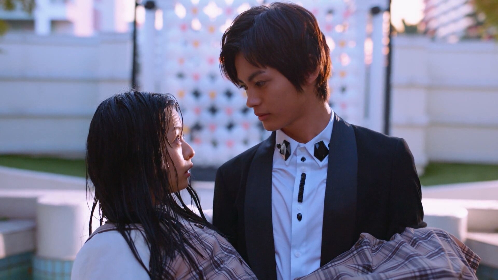 Black Cinderella S1 E02 – I'll Protect You