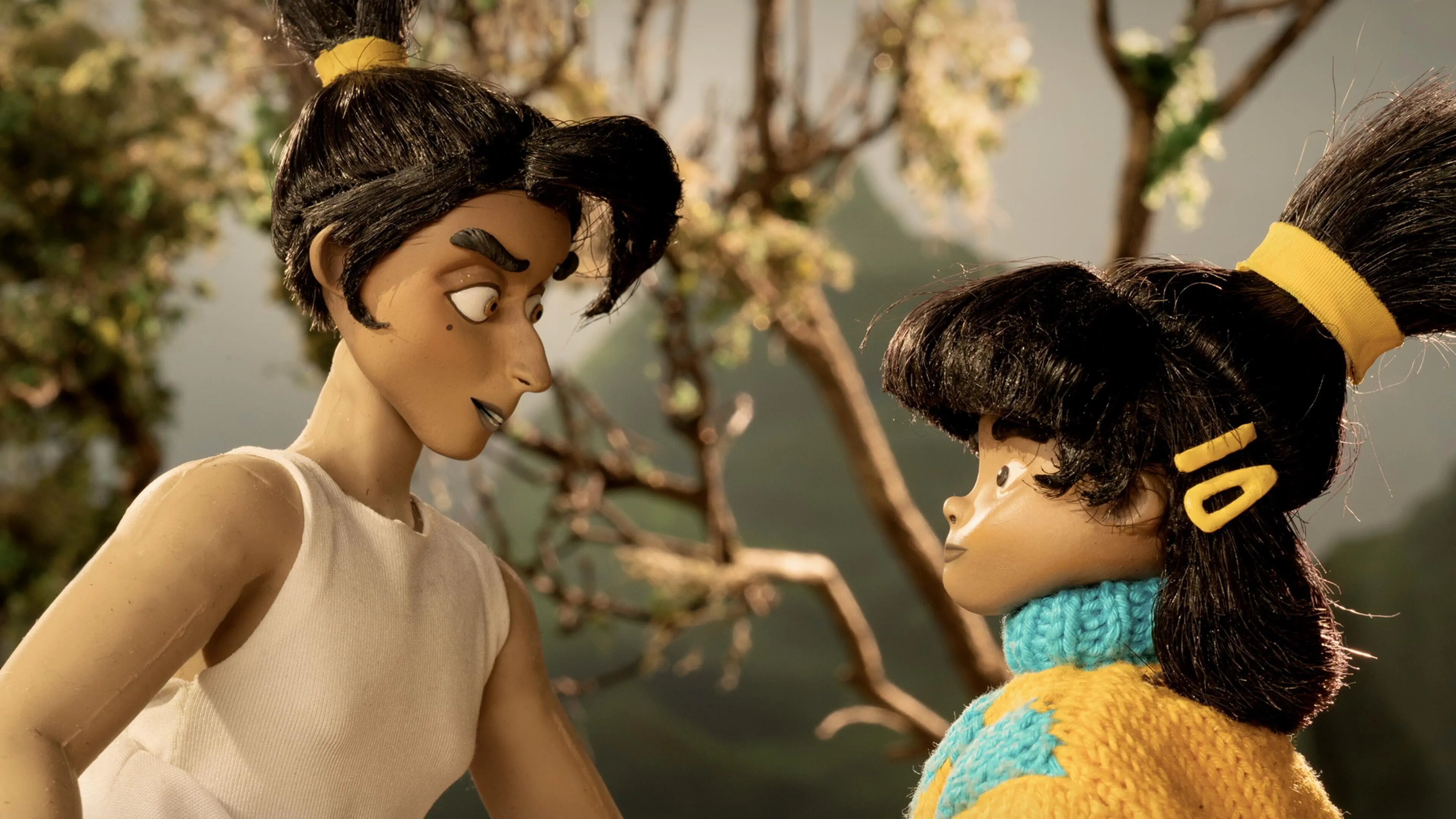 Women Wearing Shoulder Pads S1 E06 – Tres Tristes Tigres