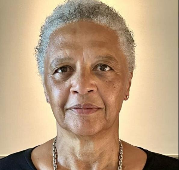 Angela Bruce