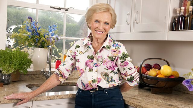 Mary Berry Cooks S1 E05 – Weekday Supper