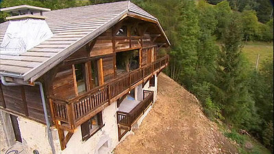 Grand Designs Abroad S1 E07 – Les Gets, France: 300 Year Old Chalet